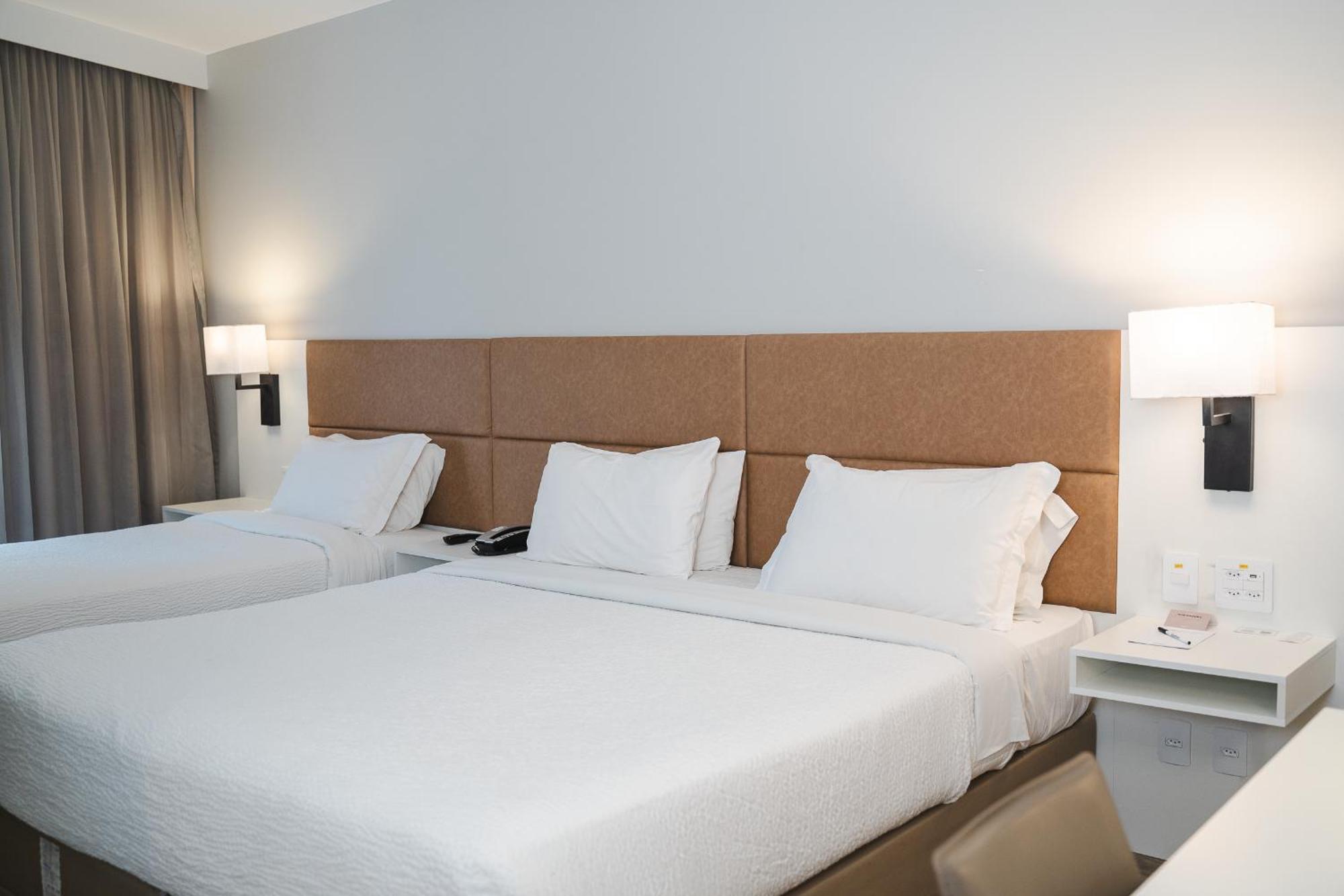 里约热内卢巴拉亚特兰帝卡国际酒店 外观 照片 A room at the hotel